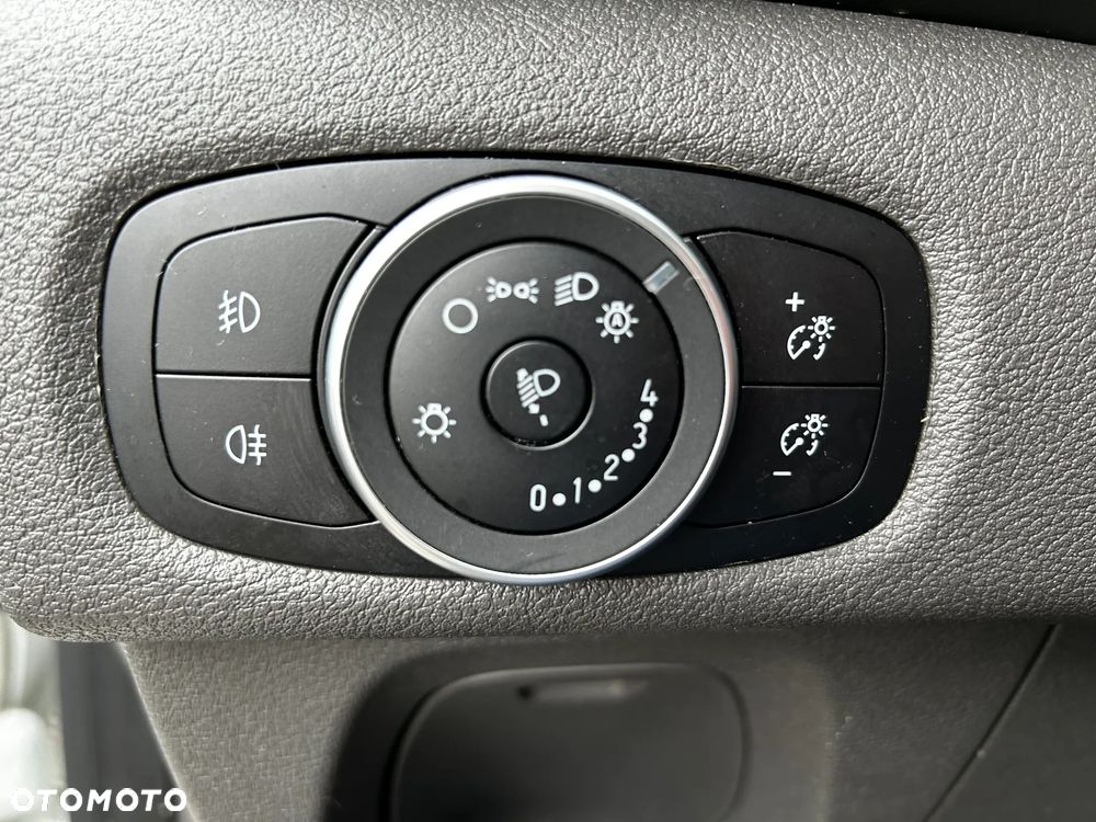 Ford Transit Custom - 16