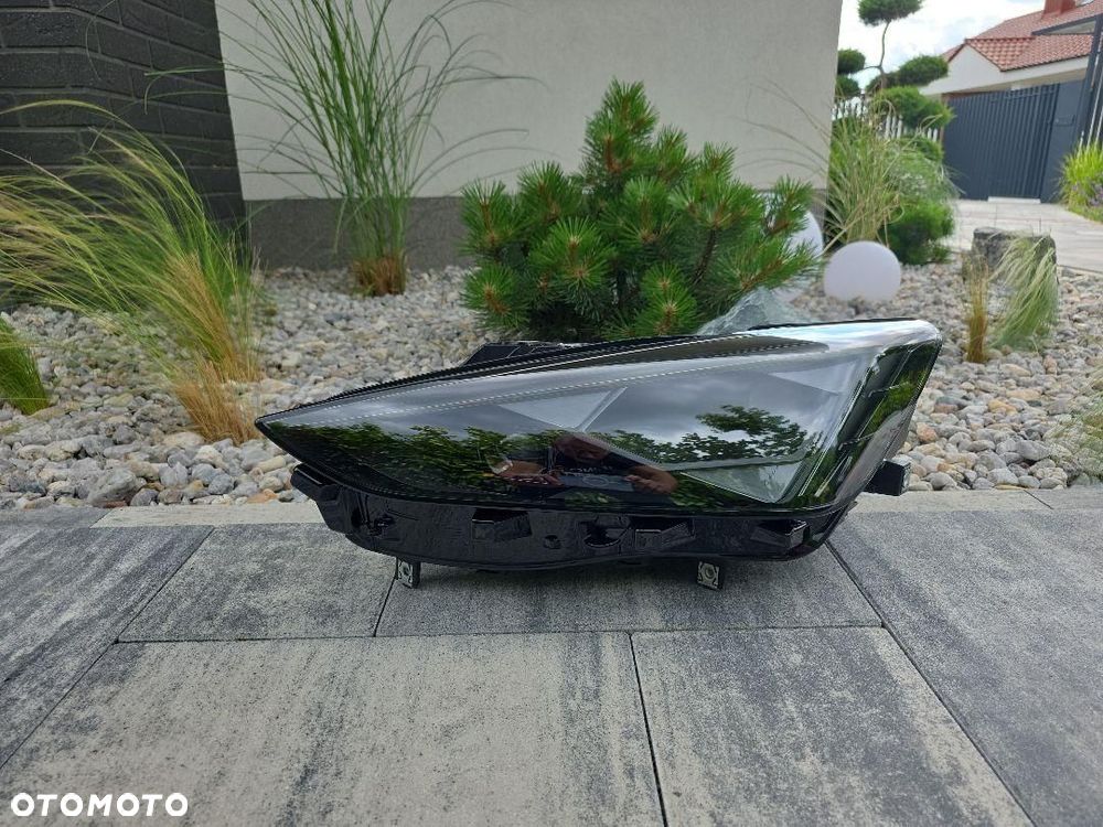 SEAT CUPRA LEON 4 IV 5FB LIFT Lampa lewa przód Full Led Matrix 5FB941035A - 1