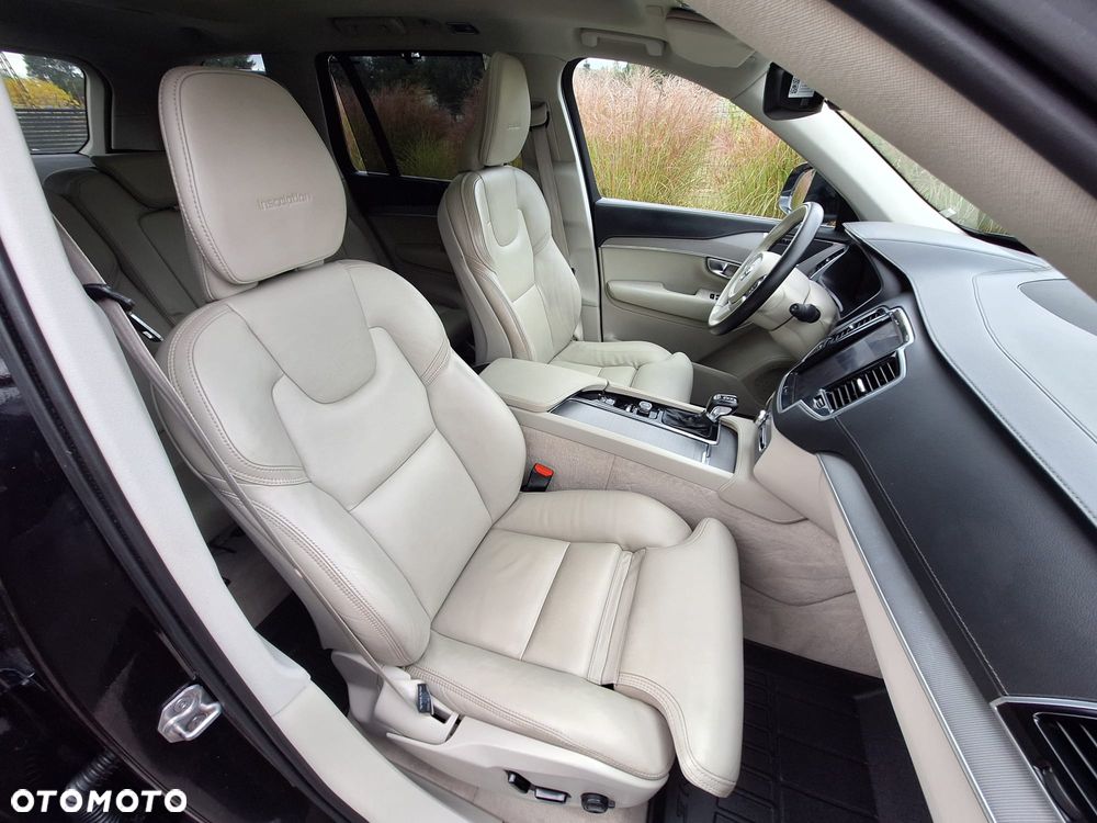 Volvo XC 90 D5 AWD Geartronic Inscription - 24