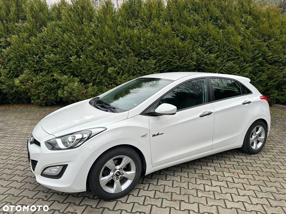 Hyundai i30 blue 1.6 GDI Passion - 22