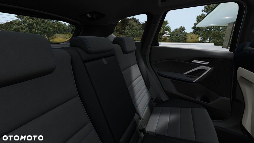 BMW X1 - 11