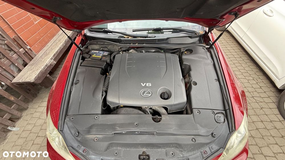 Lexus IS 250 - 10