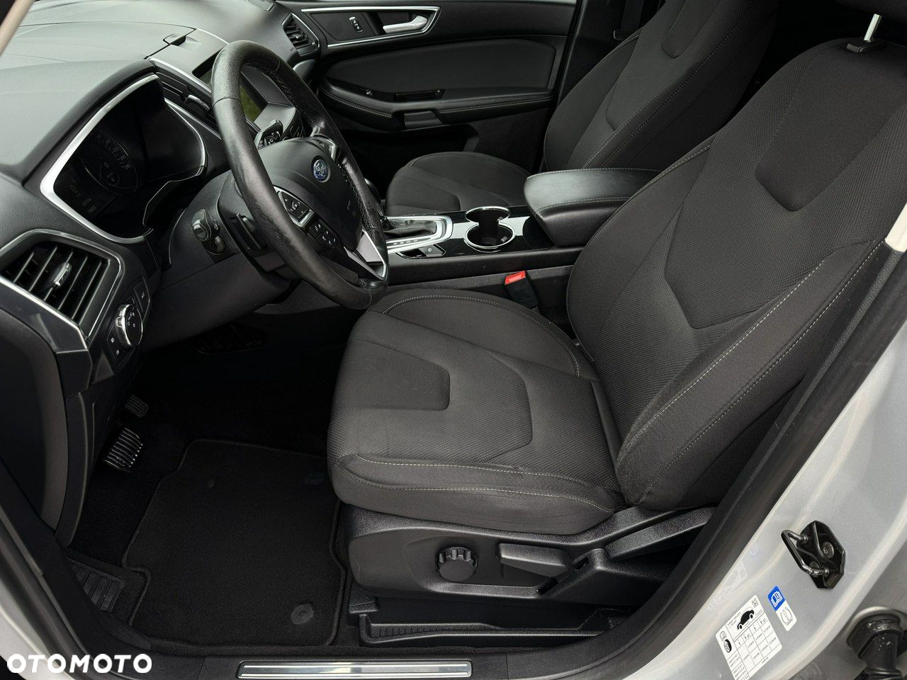 Ford S-Max - 19