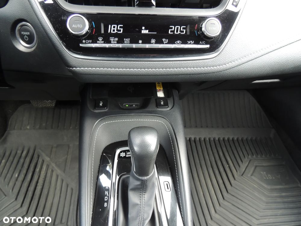 Toyota Corolla 1.8 Hybrid Style - 20