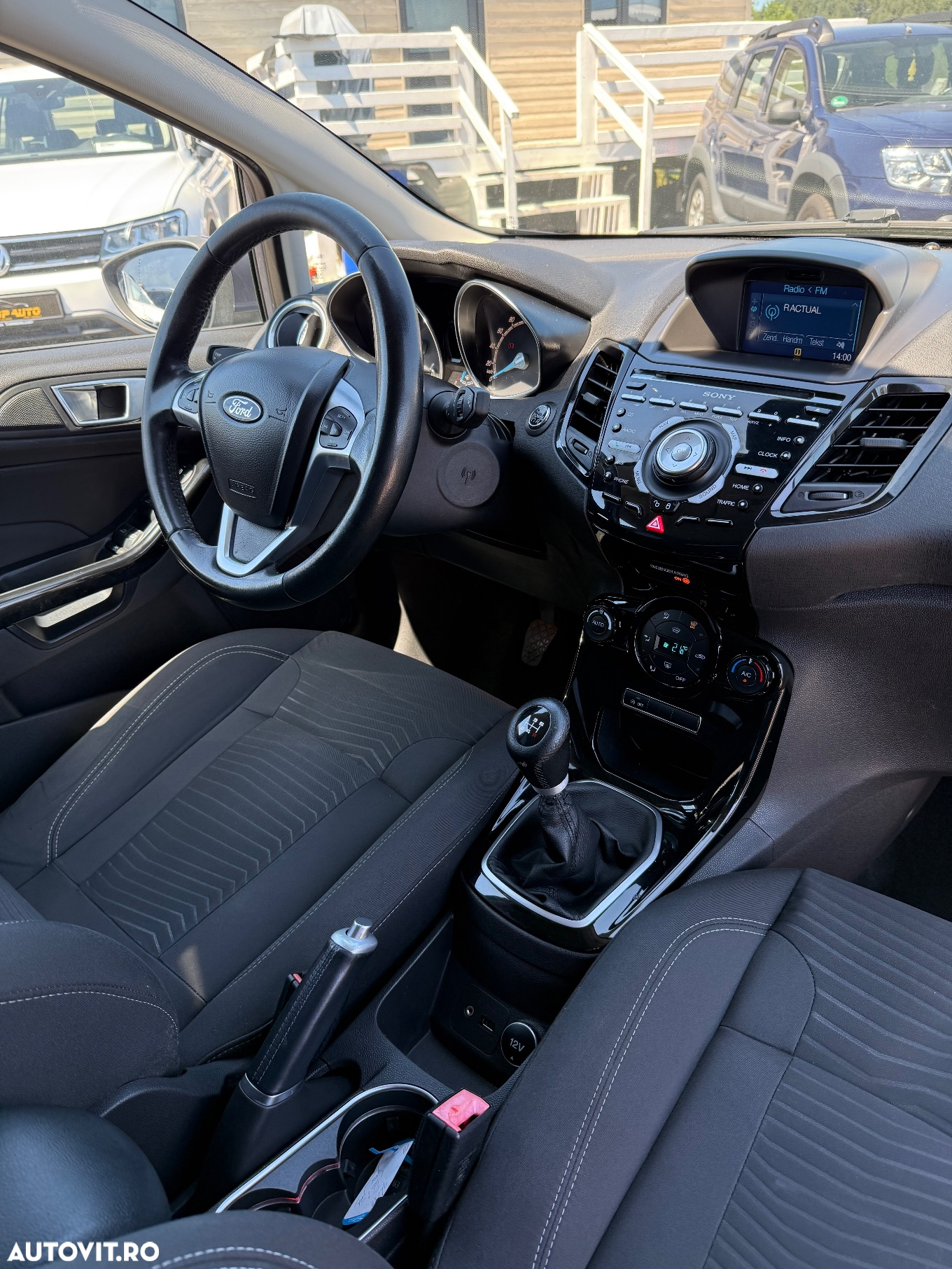 Ford Fiesta 1.6 TDCI Individual - 16