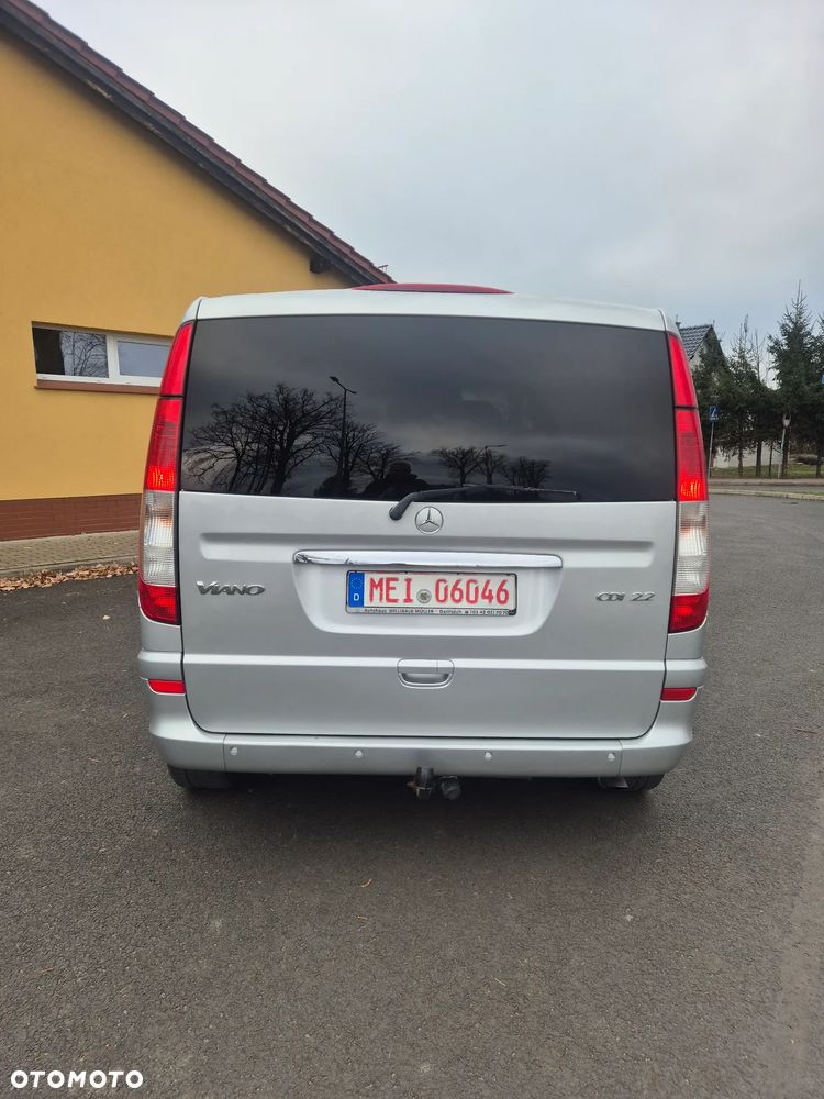 Mercedes-Benz Viano - 7