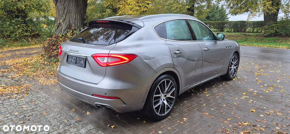 Maserati Levante - 17