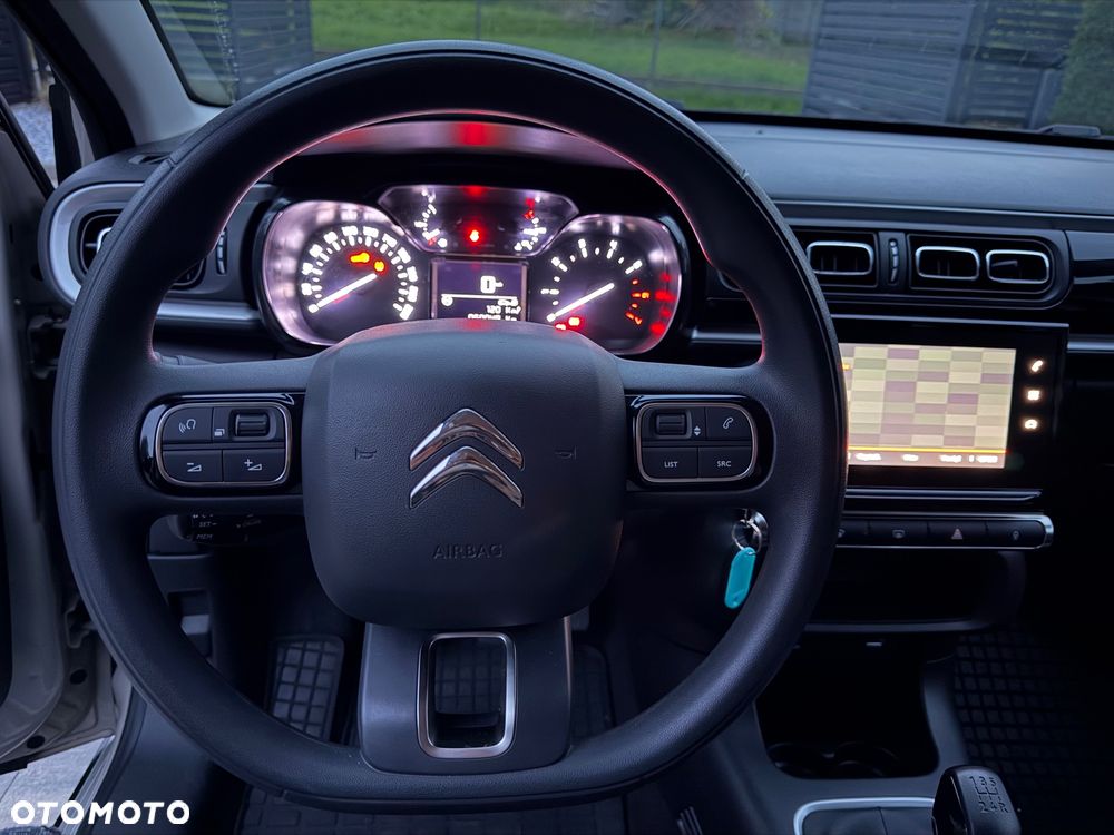 Citroën C3 1.2 PureTech Shine - 20