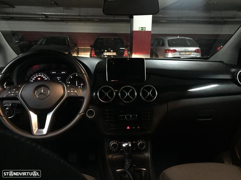 Mercedes-Benz B 180 CDI - 5