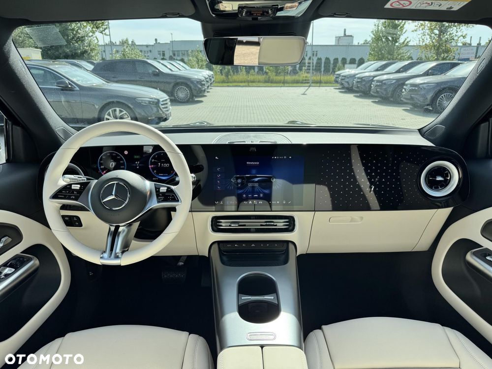 Mercedes-Benz GLB 200 mHEV 8G-eDCT - 15