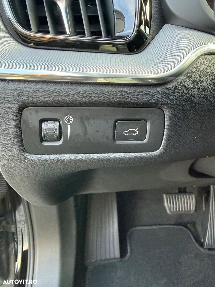 Volvo XC 60 D4 AWD Geartronic Inscription - 16