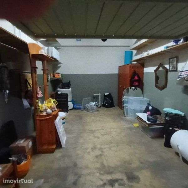 Arrendo Garagem Fechada Feijó - Grande imagem: 3/5