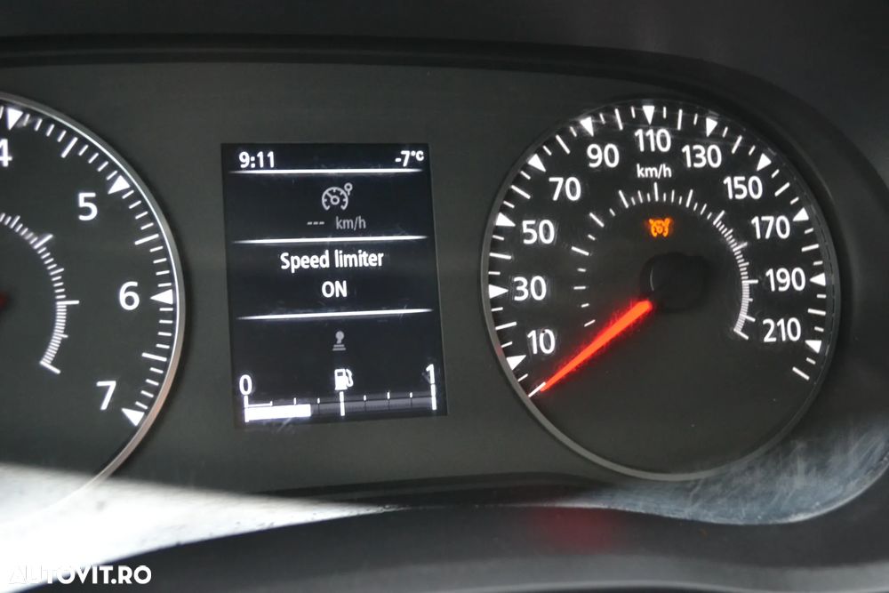 Renault Master DOKA 7 LOCURI - 16