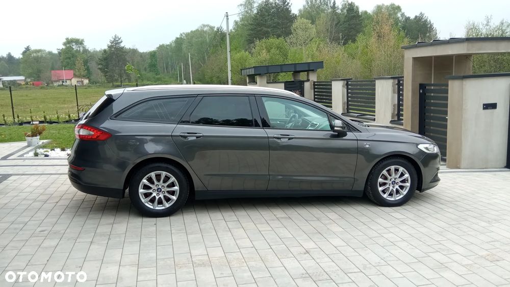 Ford Mondeo - 12