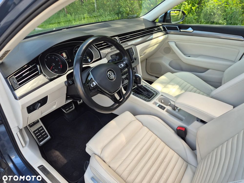 Volkswagen Passat Alltrack 2.0 TSI BMT 4Mot DSG - 5