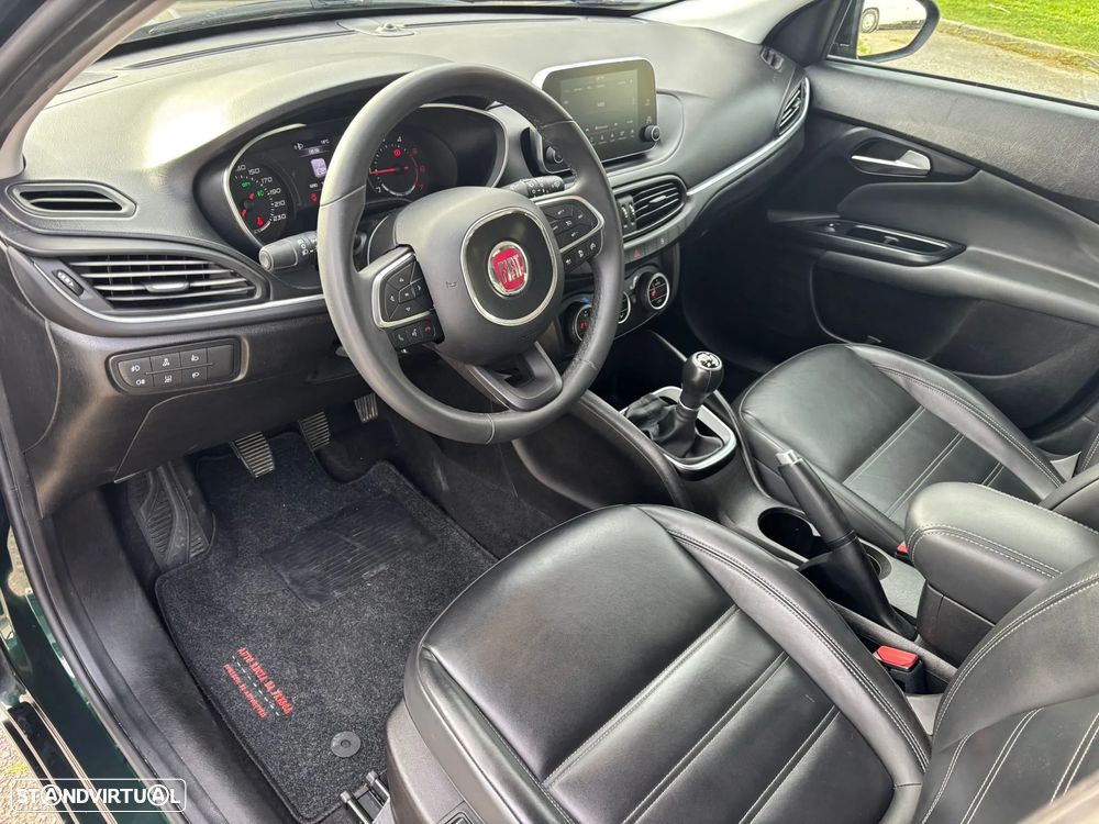 Fiat Tipo 1.3 M-Jet Lounge Tech J17 - 20