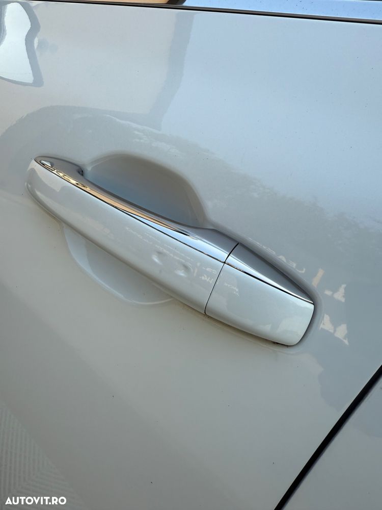 Renault Megane 1.5 dCi Sport Edition EDC - 24