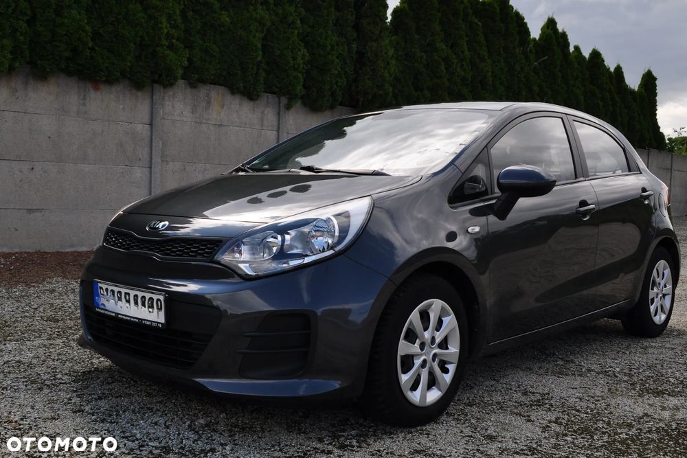 Kia Rio 1.2 Attract - 1