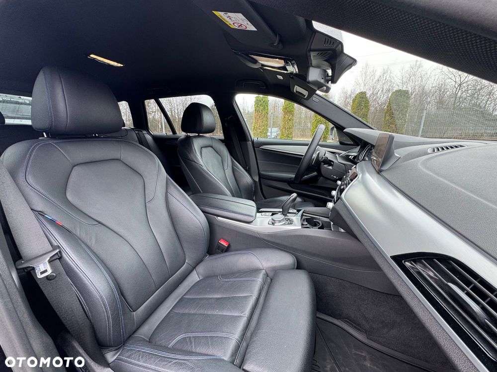 BMW Seria 5 530d xDrive Sport Line - 19