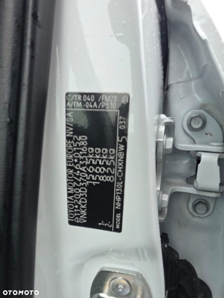 Toyota Yaris - 26