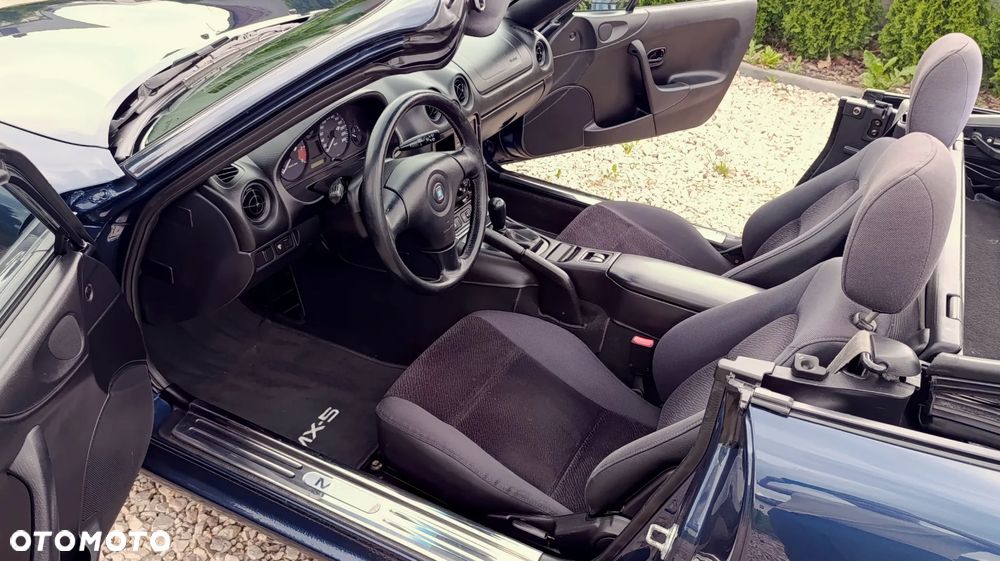 Mazda MX-5 1.6i 16V - 29