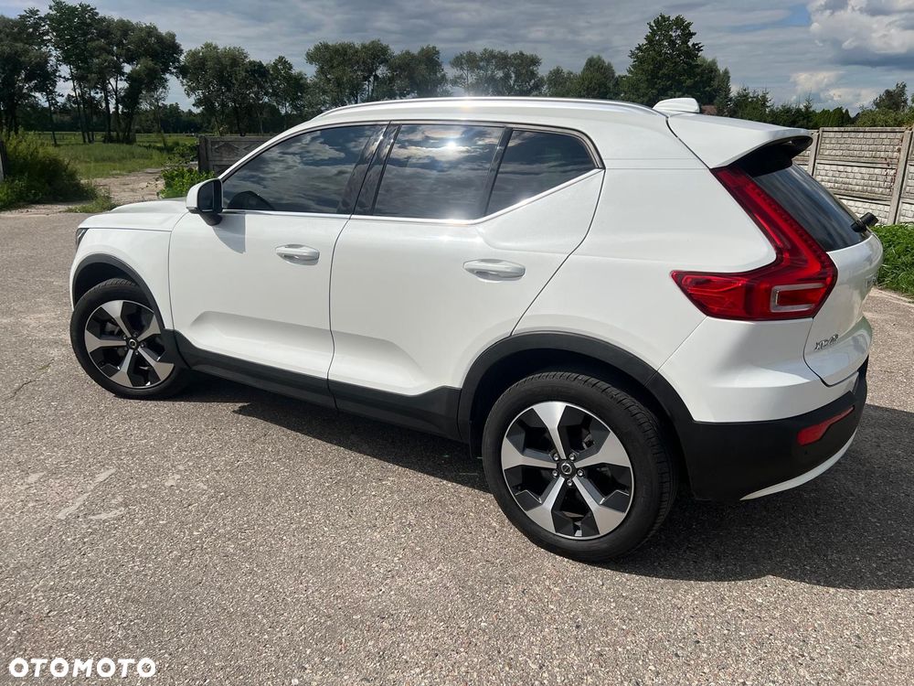 Volvo XC 40 B5 AWD Ultimate Bright - 19