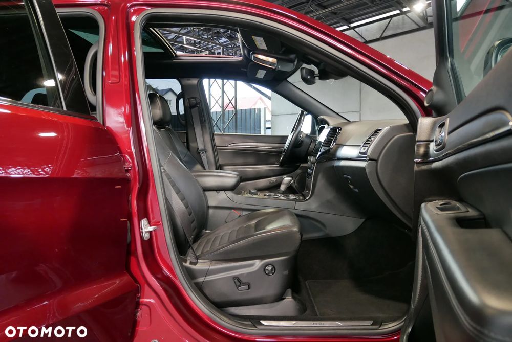 Jeep Grand Cherokee - 9