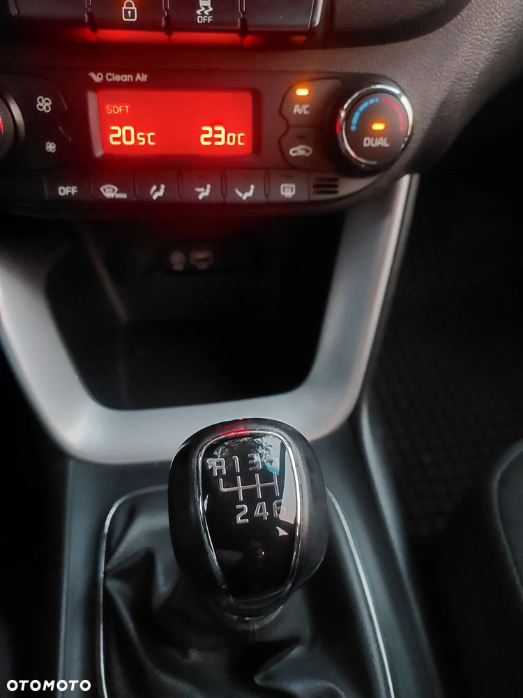 Kia Ceed 1.6 GDI Business Line - 20