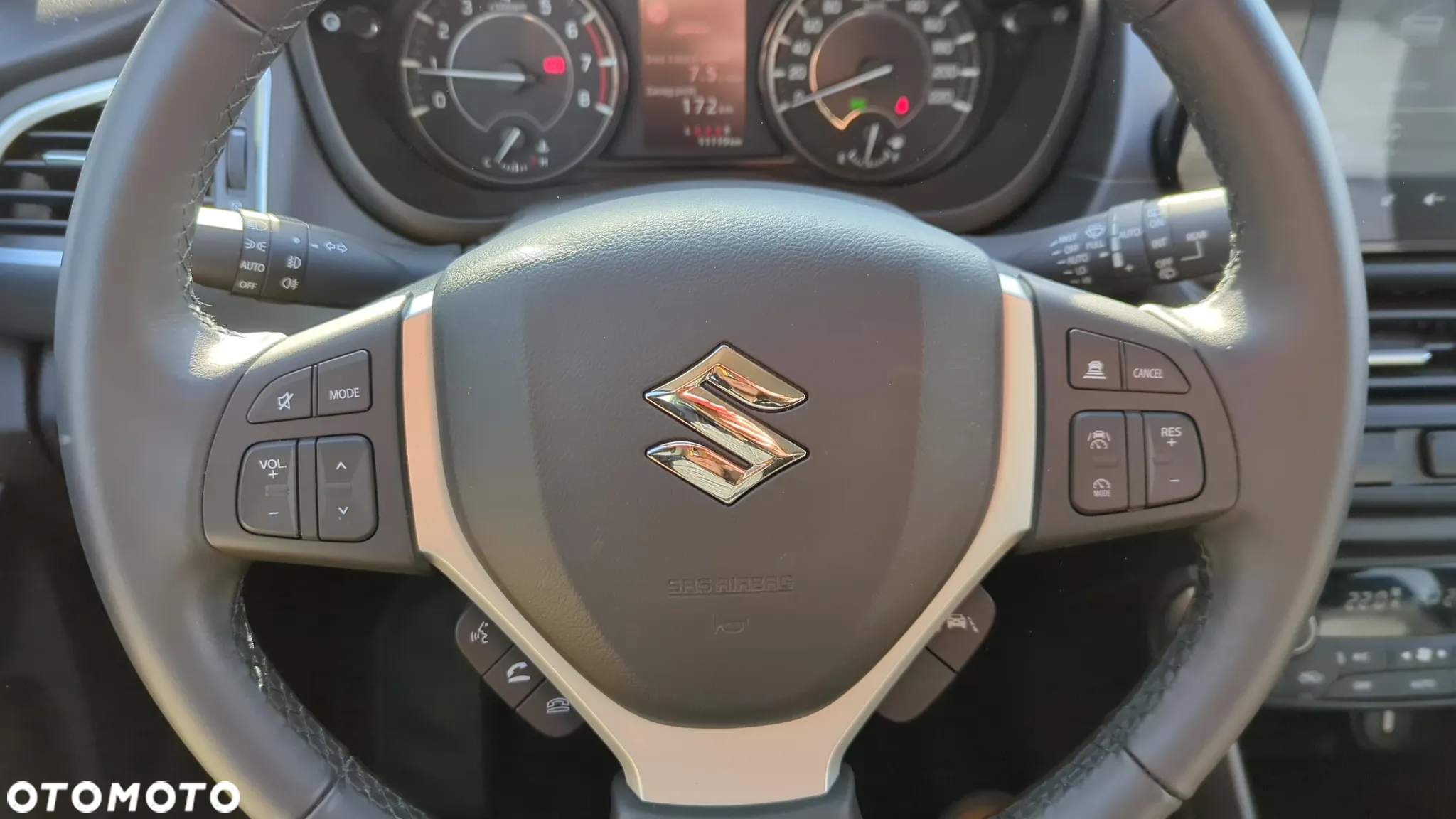 Suzuki SX4 S-Cross 1.4 SHVS Premium - 12