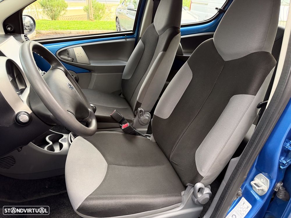 Peugeot 107 1.0 Active - 11