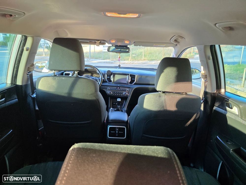 Kia Sportage 1.6 GDI ISG Nav Line - 15