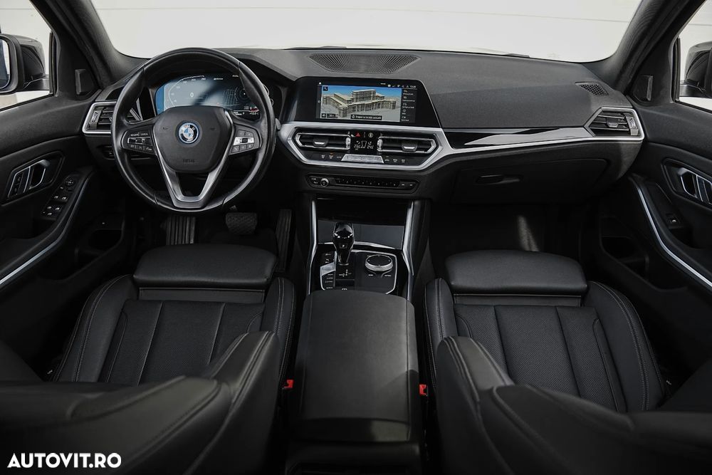 BMW Seria 3 320e Aut. Sport Line - 3