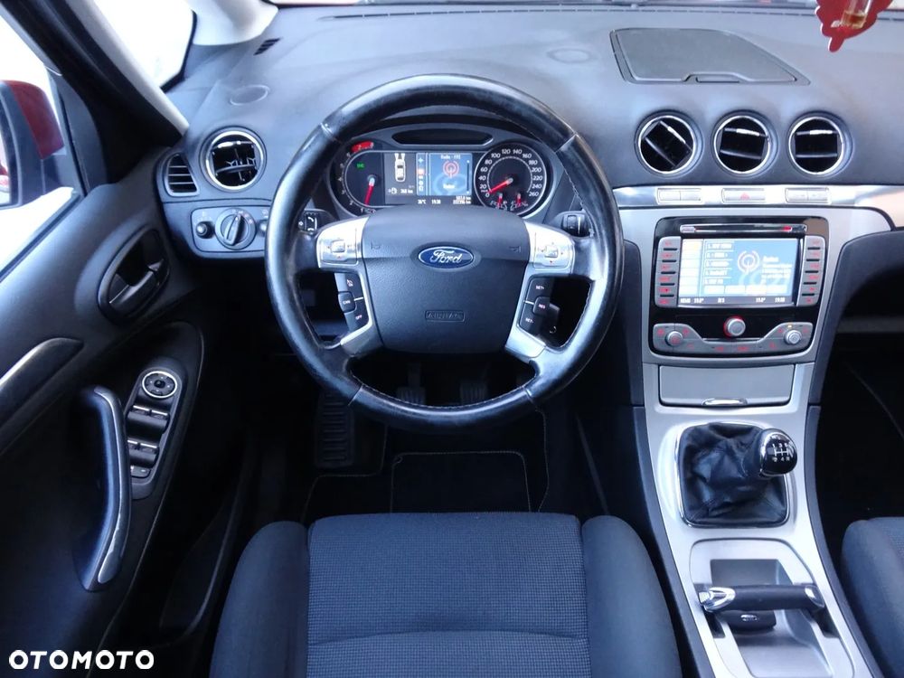 Ford S-Max 2.0 Titanium - 20