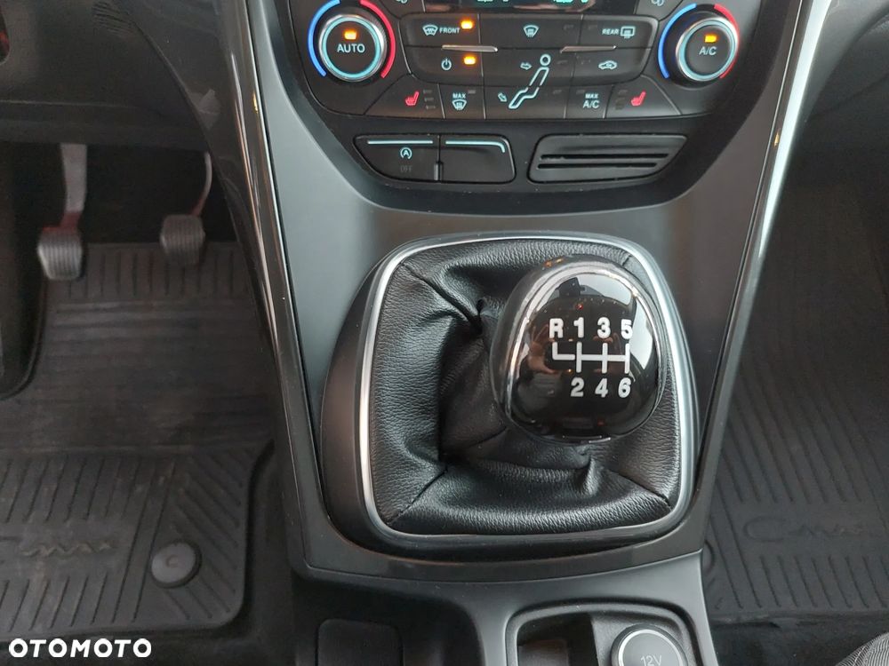 Ford C-MAX 1.5 EcoBoost Titanium ASS - 19