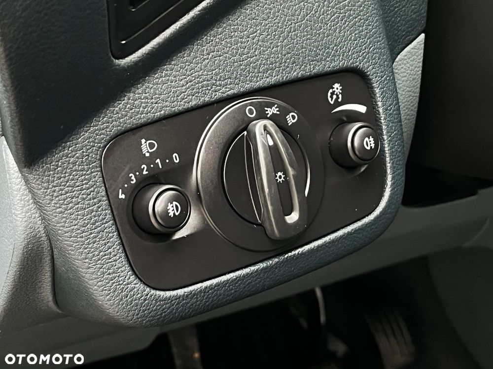 Ford C-MAX 1.0 EcoBoost Start-Stopp-System Trend - 19