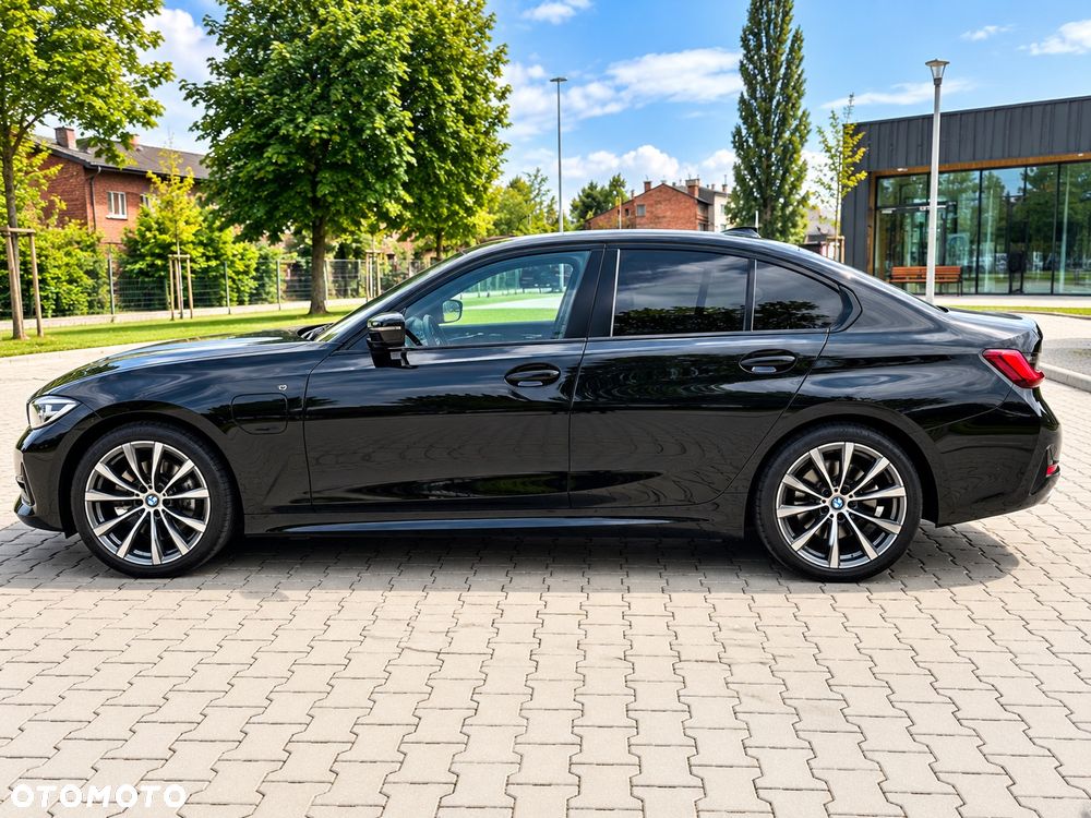 BMW Seria 3 320e Luxury Line sport - 18