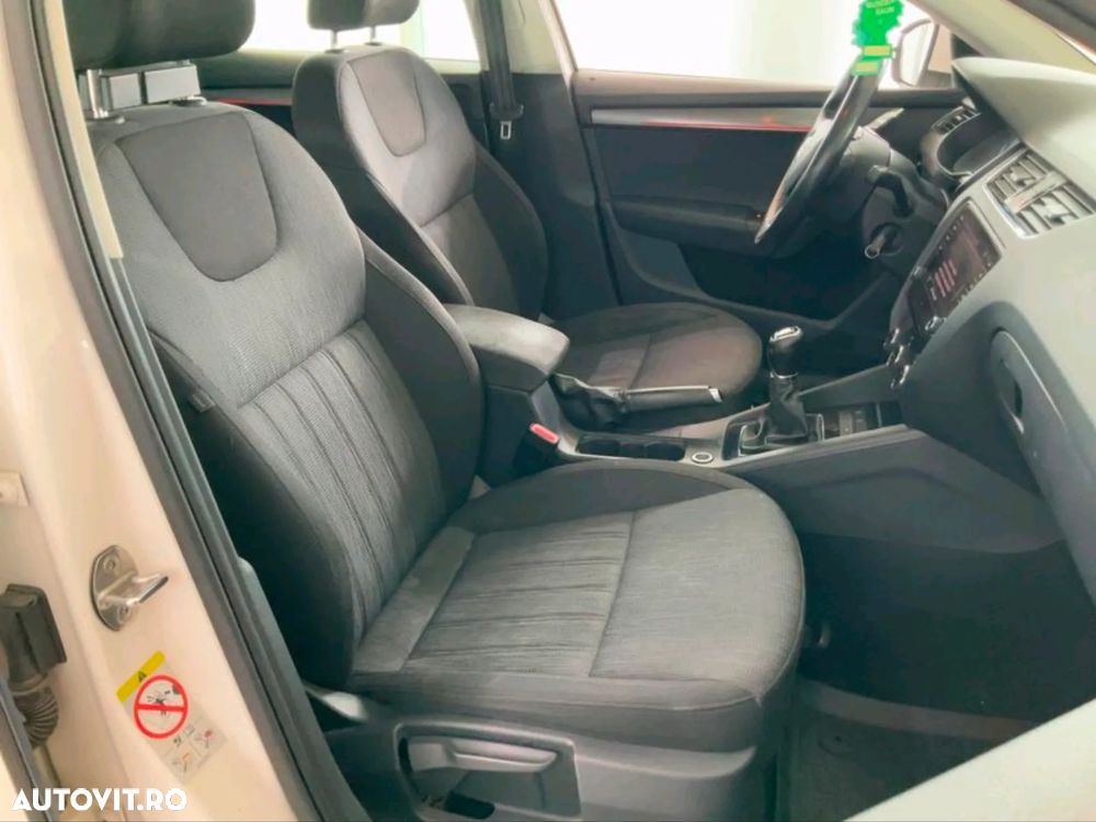 Skoda Octavia 2.0 TDI 4X4 STYLE - 5
