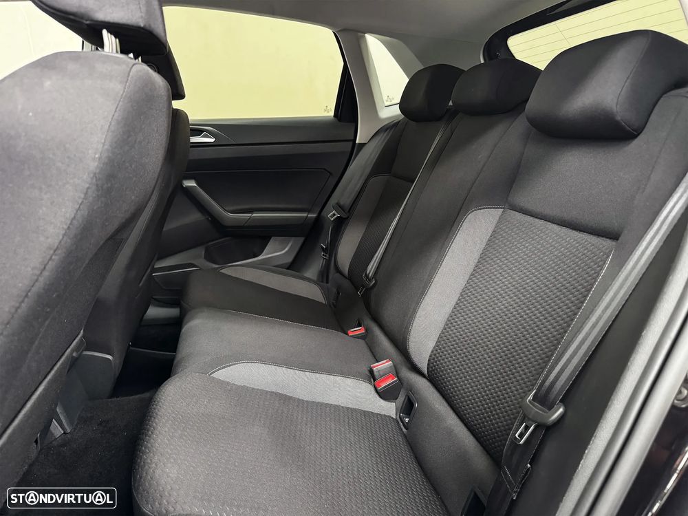 VW Polo 1.0 TSI Urban DSG - 9