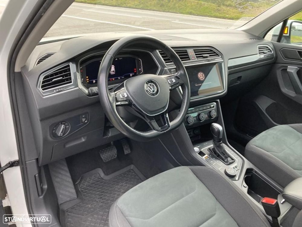 VW Tiguan 2.0 TDI R-Line DSG 4Motion - 11