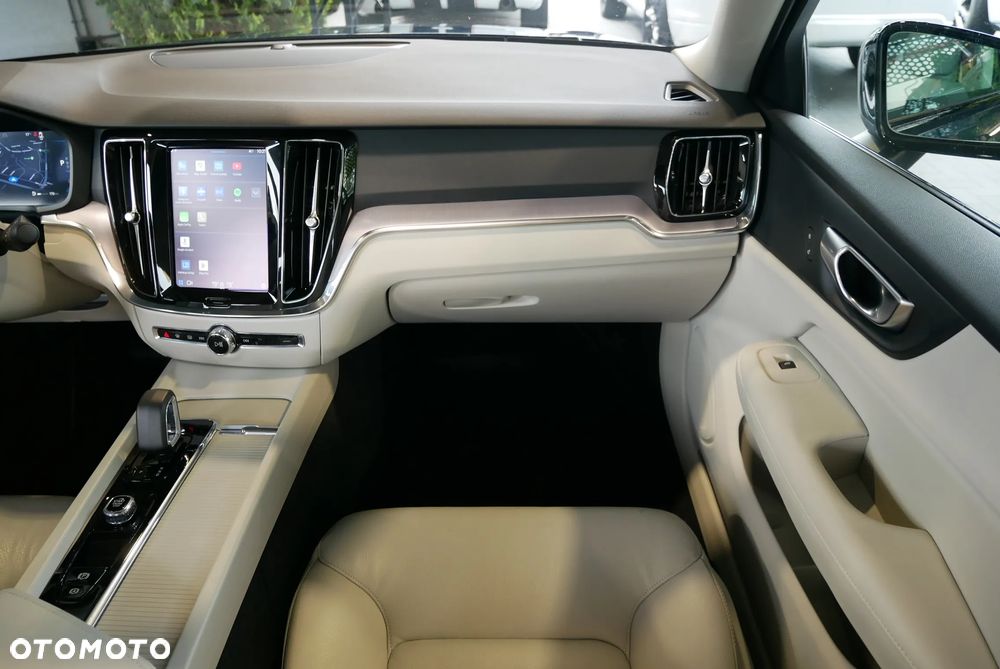 Volvo S60 - 17