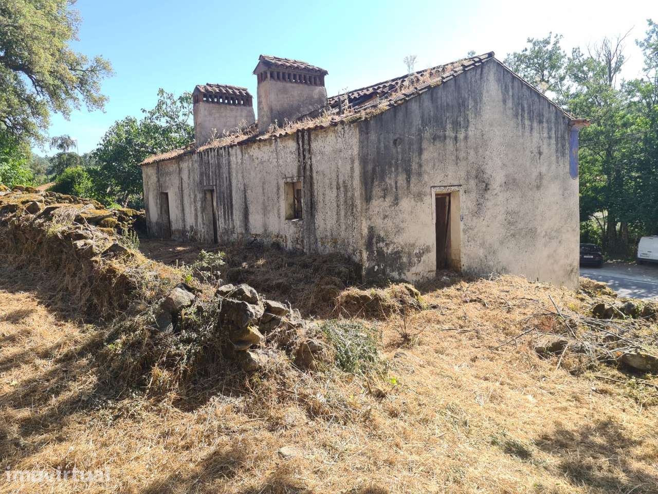 Marvão - Moradia Reconstruir - Lote 2878 m2 - Grande imagem: 3/22
