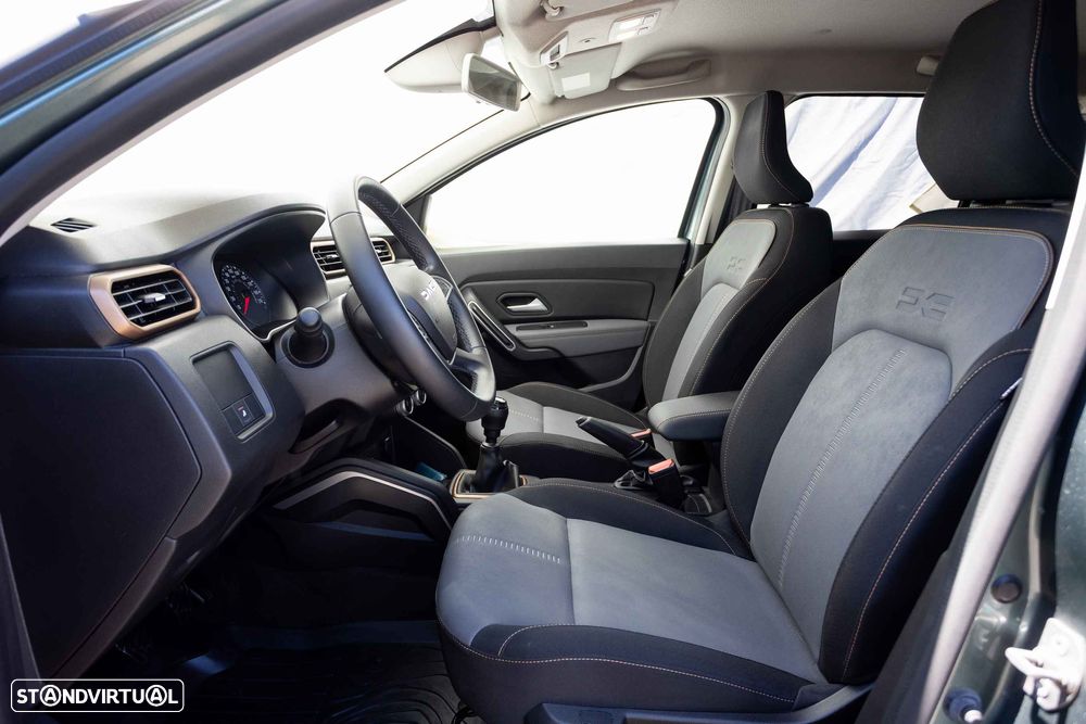 Dacia Duster 1.3 TCe SL Extreme - 25