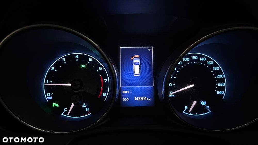 Toyota Auris 1.6 Prestige - 13