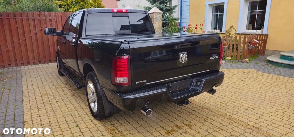 Dodge RAM 1500 5.7 4x4 - 3