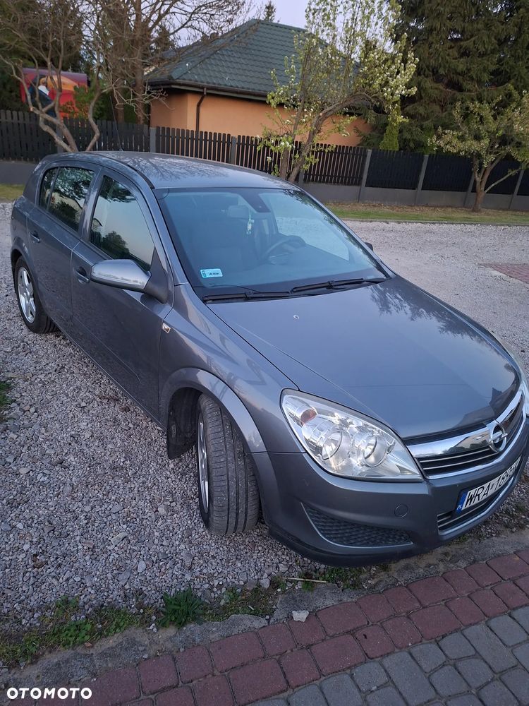 Opel Astra - 2