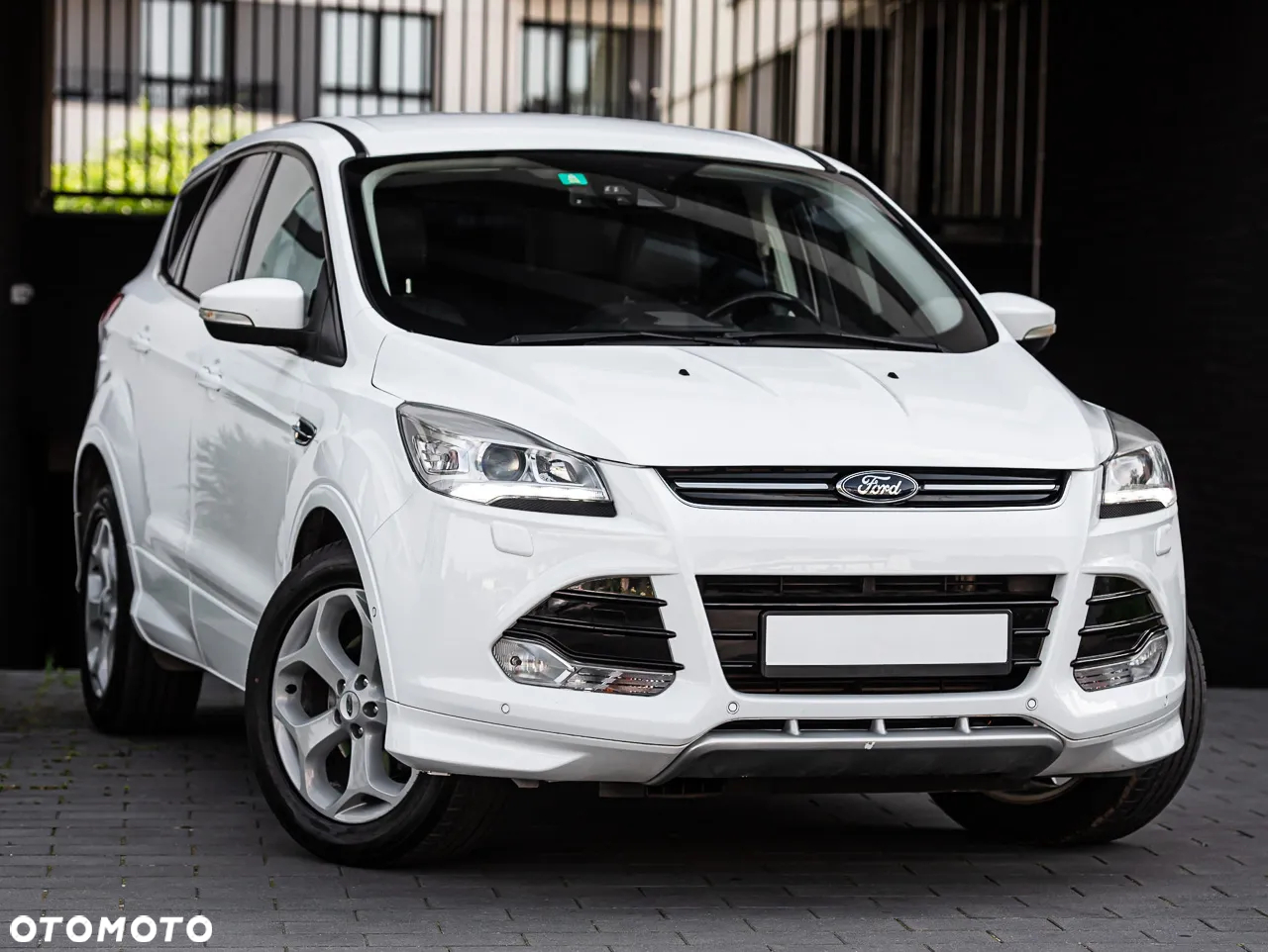 Ford Kuga 2.0 TDCi Titanium MPS6 - 2