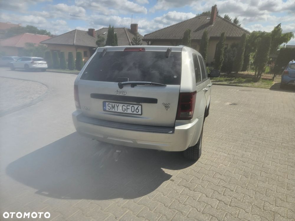 Jeep Grand Cherokee 3.7 4x4 Laredo - 4