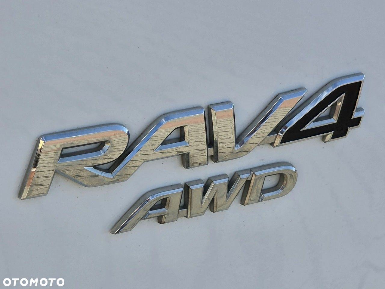 Toyota RAV4 - 25