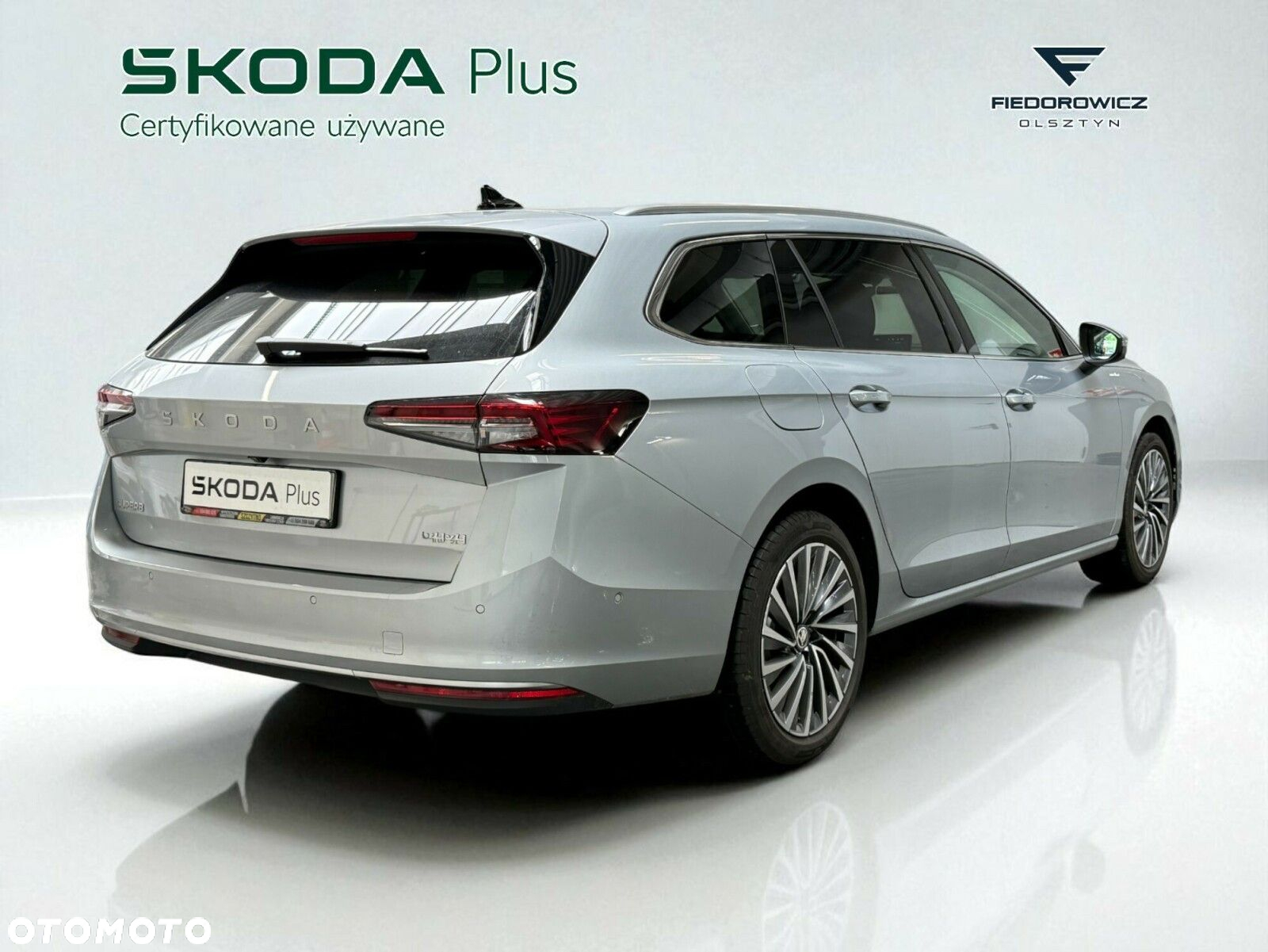 Skoda Superb 2.0 TDI SCR 4x4 L&K DSG - 9