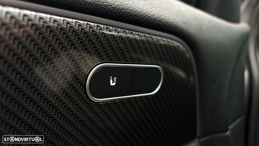 Mercedes-Benz GLA 250 e 8G-DCT AMG Line - 17